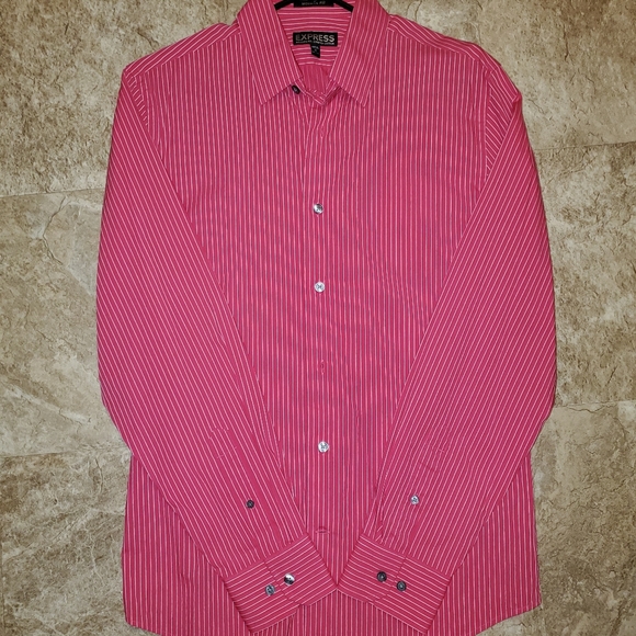 Express modern fit Med (15-15 1/2) - Picture 1 of 3